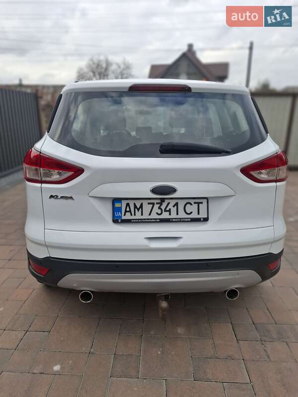 Внедорожник / Кроссовер Ford Kuga 2014 в Звягеле