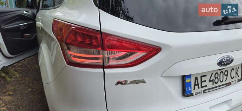 Внедорожник / Кроссовер Ford Kuga 2013 в Днепре