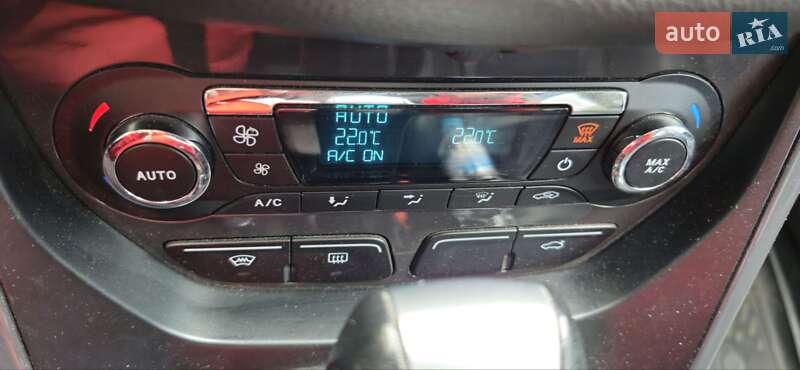 Внедорожник / Кроссовер Ford Kuga 2013 в Днепре