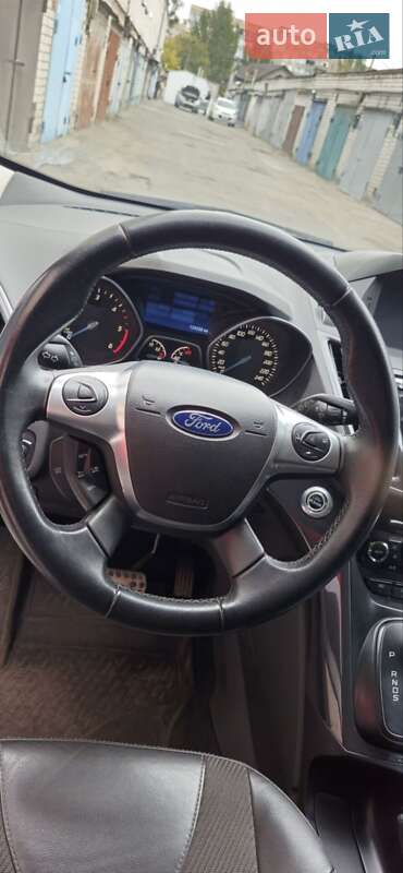 Внедорожник / Кроссовер Ford Kuga 2013 в Днепре
