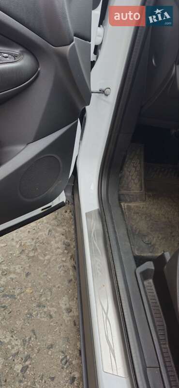 Внедорожник / Кроссовер Ford Kuga 2013 в Днепре