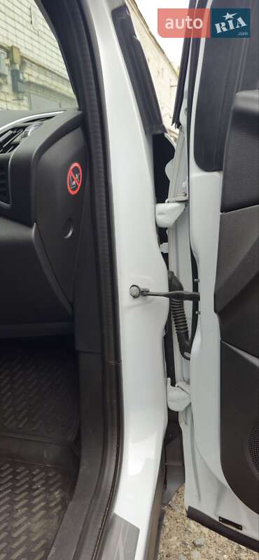 Внедорожник / Кроссовер Ford Kuga 2013 в Днепре