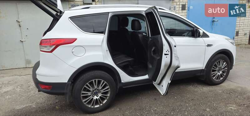Внедорожник / Кроссовер Ford Kuga 2013 в Днепре