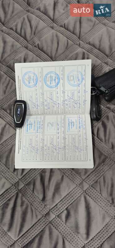 Внедорожник / Кроссовер Ford Kuga 2013 в Днепре