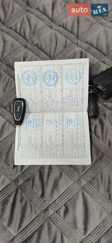 Внедорожник / Кроссовер Ford Kuga 2013 в Днепре документ