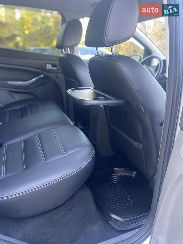 Внедорожник / Кроссовер Ford Kuga 2011 в Киеве фото 10 Внедорожник / Кроссовер Ford Kuga 2011 в Киеве