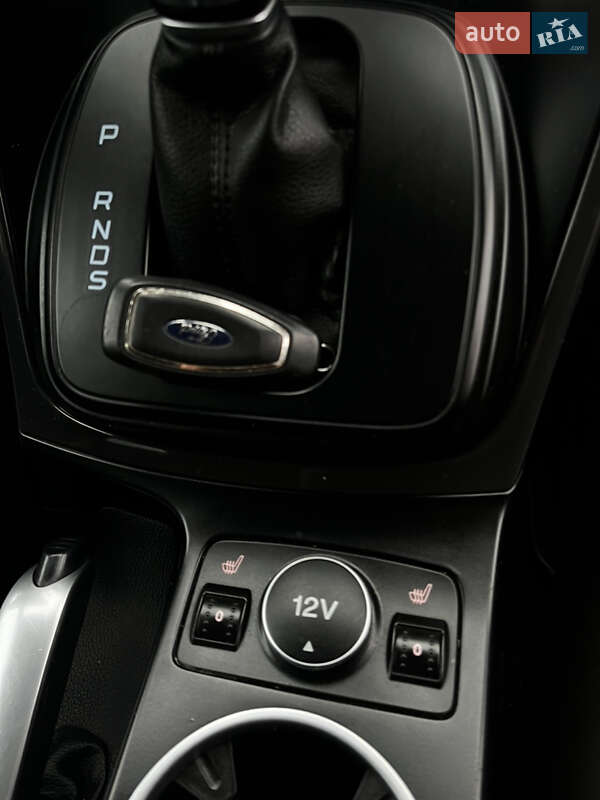 Внедорожник / Кроссовер Ford Kuga 2014 в Дрогобыче