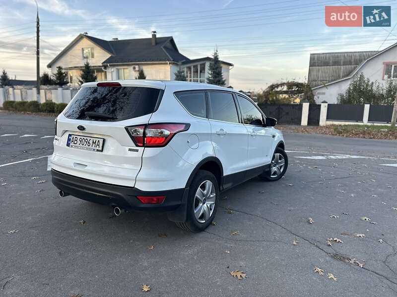 Внедорожник / Кроссовер Ford Kuga 2017 в Виннице фото 10 Внедорожник / Кроссовер Ford Kuga 2017 в Виннице