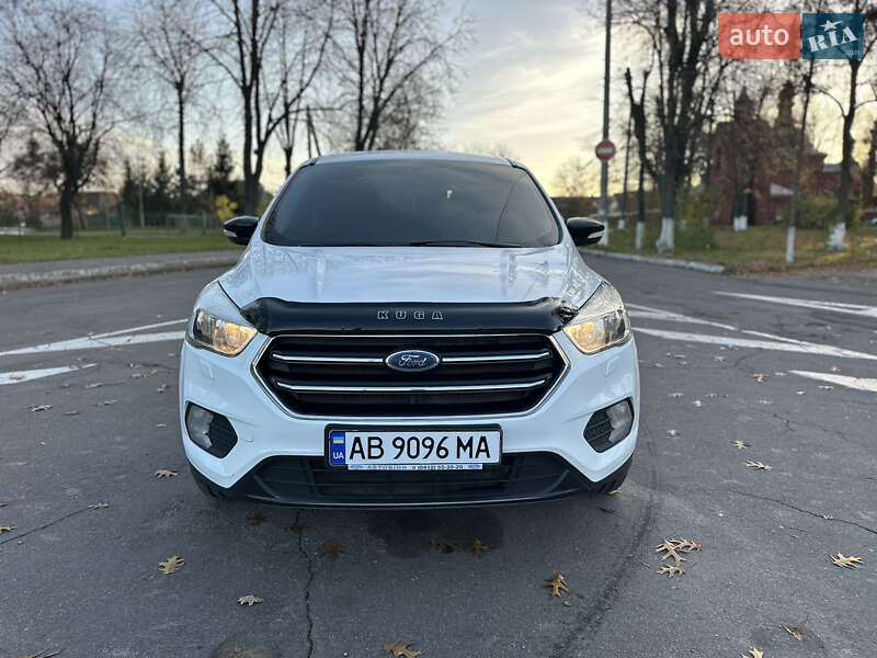 Внедорожник / Кроссовер Ford Kuga 2017 в Виннице фото 25 Внедорожник / Кроссовер Ford Kuga 2017 в Виннице
