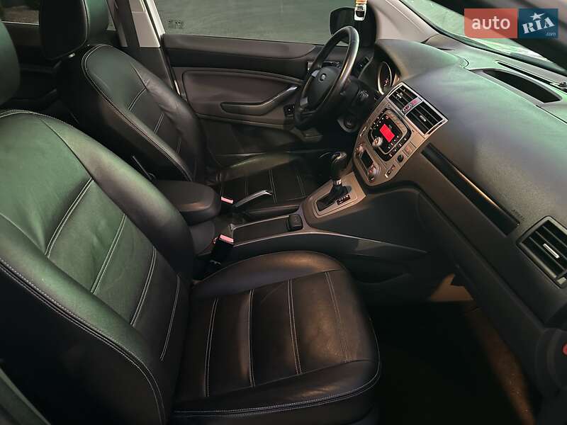 Внедорожник / Кроссовер Ford Kuga 2010 в Одессе