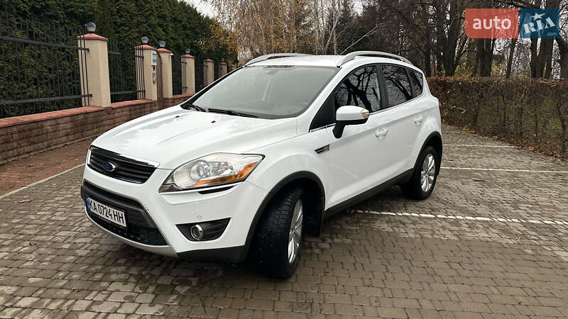 Внедорожник / Кроссовер Ford Kuga 2011 в Василькове фото 2 Внедорожник / Кроссовер Ford Kuga 2011 в Василькове