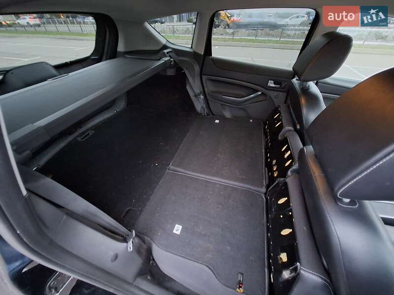 Позашляховик / Кросовер Ford Kuga 2011 в Києві фото 48 Позашляховик / Кросовер Ford Kuga 2011 в Києві