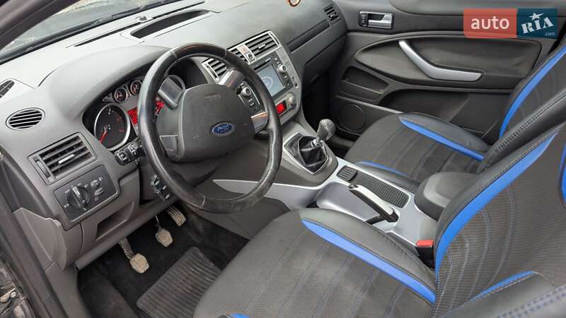 Позашляховик / Кросовер Ford Kuga 2012 в Тернополі фото 6 Позашляховик / Кросовер Ford Kuga 2012 в Тернополі