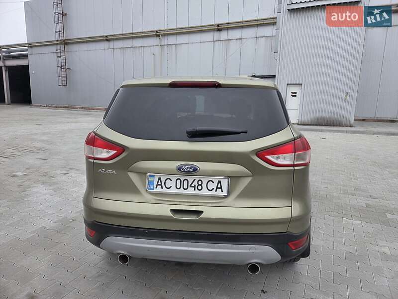 Внедорожник / Кроссовер Ford Kuga 2013 в Луцке