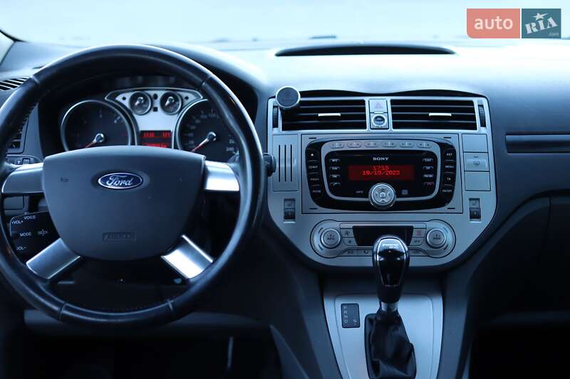 Внедорожник / Кроссовер Ford Kuga 2012 в Черкассах