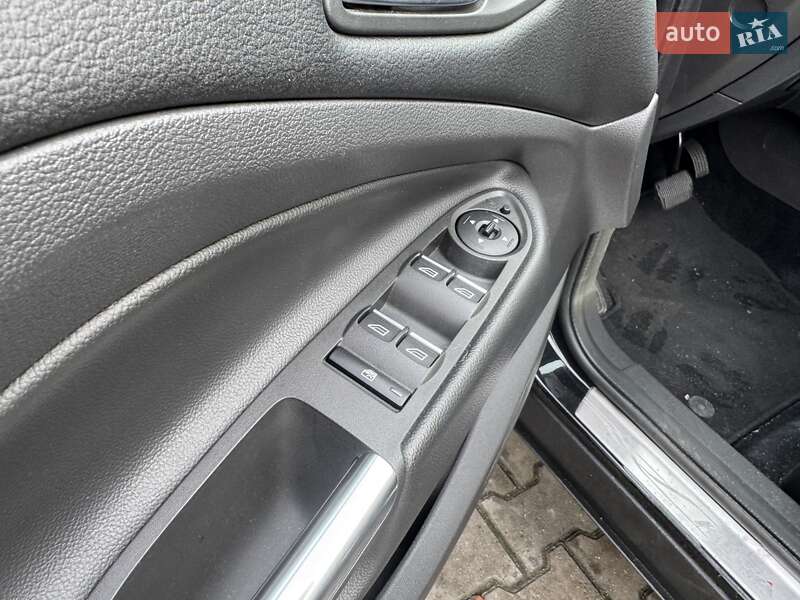 Внедорожник / Кроссовер Ford Kuga 2019 в Хмельницком фото 8 Внедорожник / Кроссовер Ford Kuga 2019 в Хмельницком