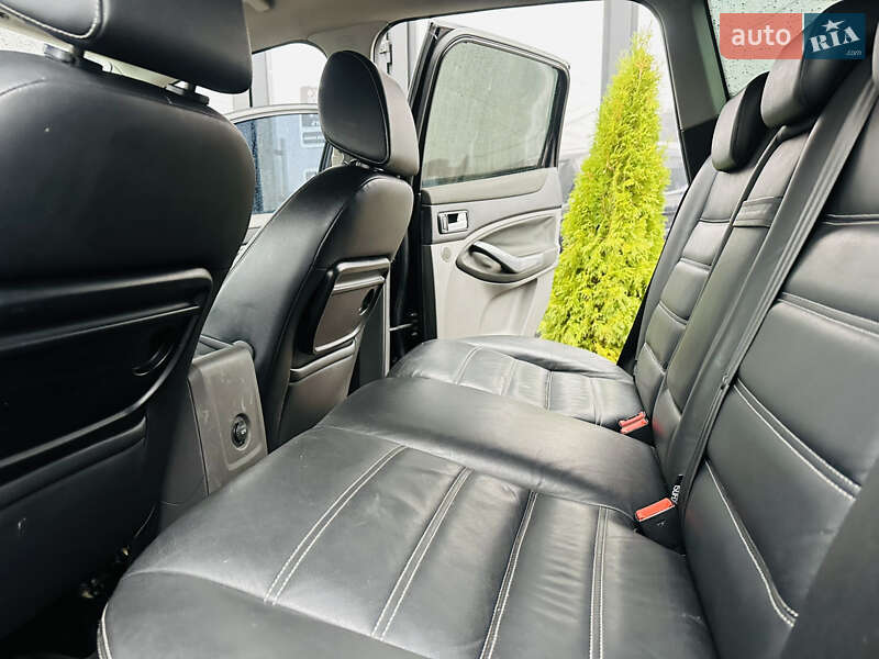 Позашляховик / Кросовер Ford Kuga 2010 в Харкові