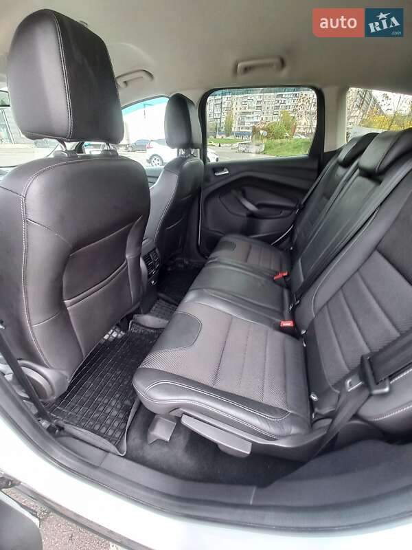 Внедорожник / Кроссовер Ford Kuga 2013 в Одессе