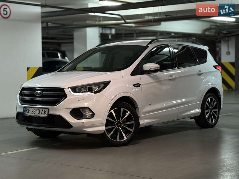 Позашляховик / Кросовер Ford Kuga 2018 в Дніпрі фото 2 Позашляховик / Кросовер Ford Kuga 2018 в Дніпрі