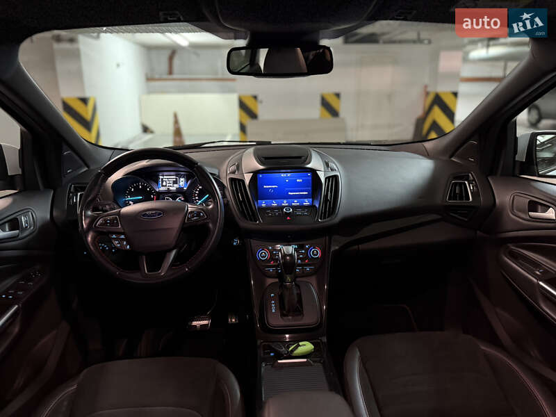 Позашляховик / Кросовер Ford Kuga 2018 в Дніпрі фото 12 Позашляховик / Кросовер Ford Kuga 2018 в Дніпрі