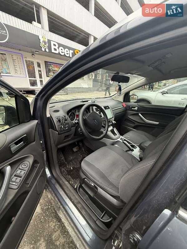 Внедорожник / Кроссовер Ford Kuga 2012 в Полтаве фото 4 Внедорожник / Кроссовер Ford Kuga 2012 в Полтаве