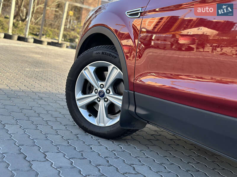 Внедорожник / Кроссовер Ford Kuga 2015 в Львове фото 17 Внедорожник / Кроссовер Ford Kuga 2015 в Львове