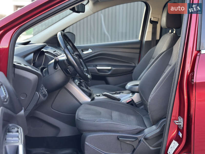 Внедорожник / Кроссовер Ford Kuga 2015 в Львове фото 67 Внедорожник / Кроссовер Ford Kuga 2015 в Львове