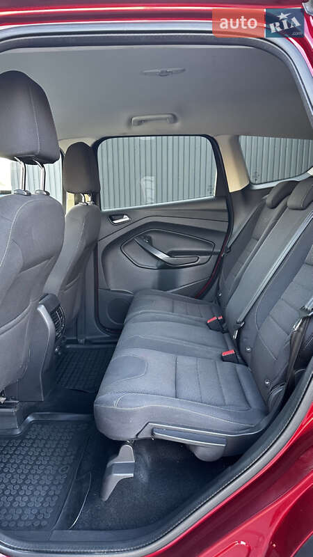 Внедорожник / Кроссовер Ford Kuga 2015 в Львове фото 107 Внедорожник / Кроссовер Ford Kuga 2015 в Львове