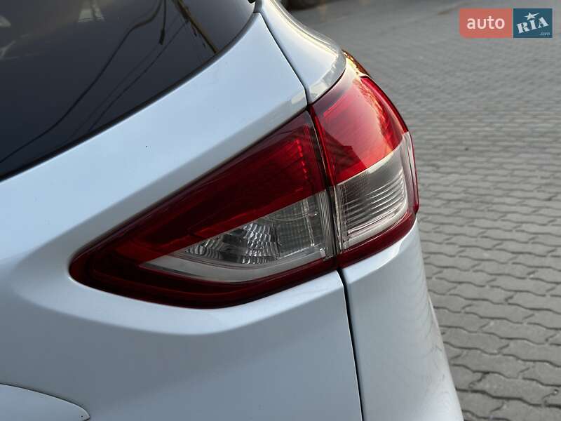 Внедорожник / Кроссовер Ford Kuga 2014 в Львове