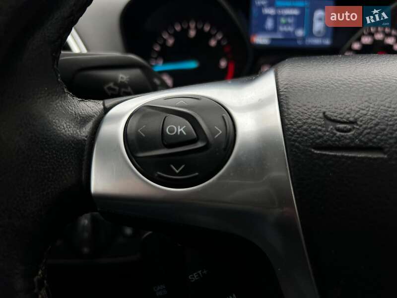 Внедорожник / Кроссовер Ford Kuga 2015 в Киеве фото 13 Внедорожник / Кроссовер Ford Kuga 2015 в Киеве