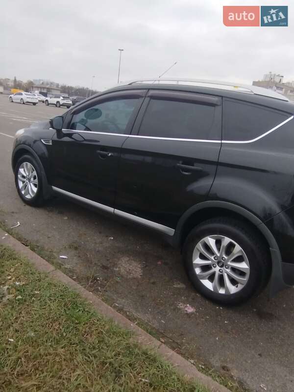 Позашляховик / Кросовер Ford Kuga 2010 в Києві фото 4 Позашляховик / Кросовер Ford Kuga 2010 в Києві