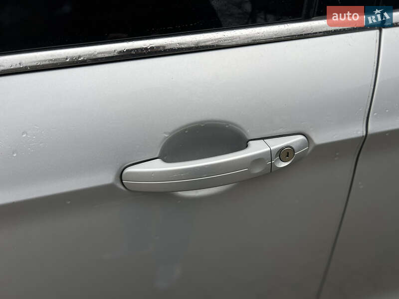 Внедорожник / Кроссовер Ford Kuga 2017 в Львове