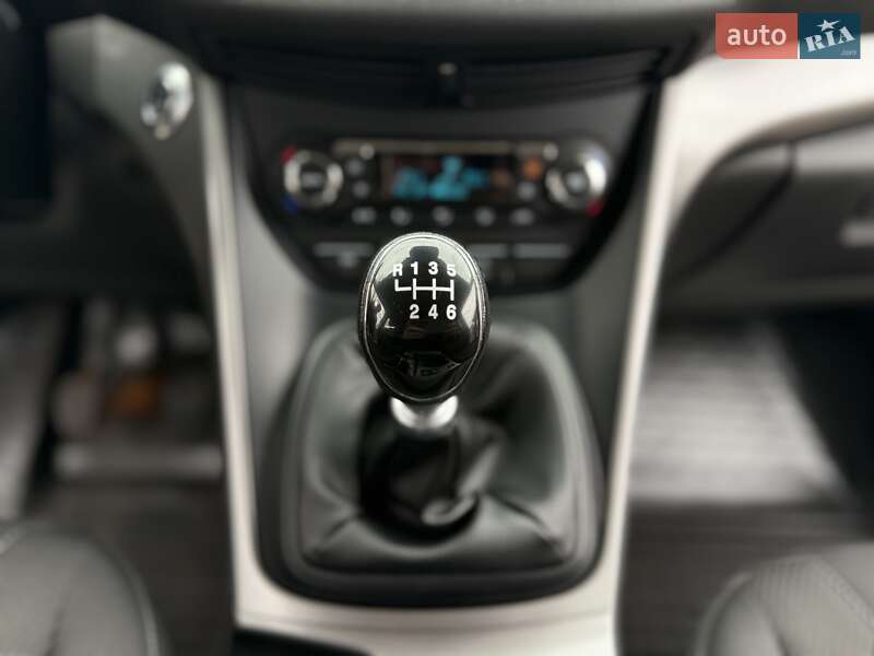 Позашляховик / Кросовер Ford Kuga 2016 в Вінниці фото 51 Позашляховик / Кросовер Ford Kuga 2016 в Вінниці