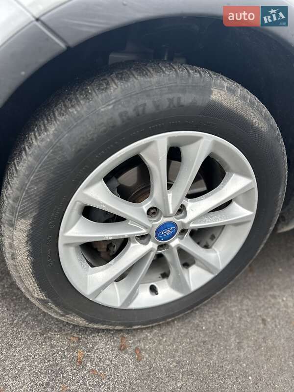 Позашляховик / Кросовер Ford Kuga 2012 в Звягелі