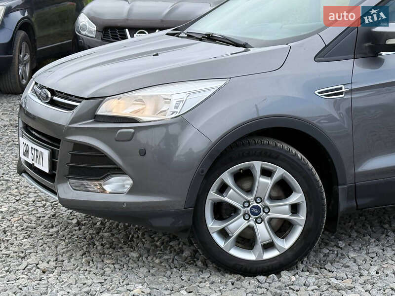 Позашляховик / Кросовер Ford Kuga 2013 в Стрию