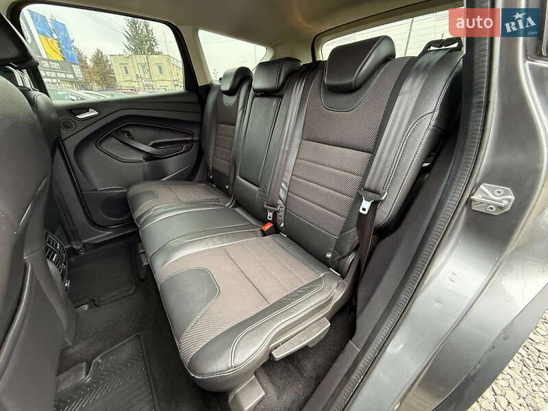 Позашляховик / Кросовер Ford Kuga 2013 в Стрию