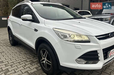 Позашляховик / Кросовер Ford Kuga 2013 в Чернівцях