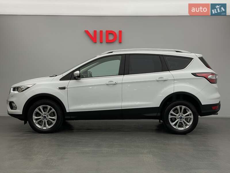 Внедорожник / Кроссовер Ford Kuga 2019 в Киеве