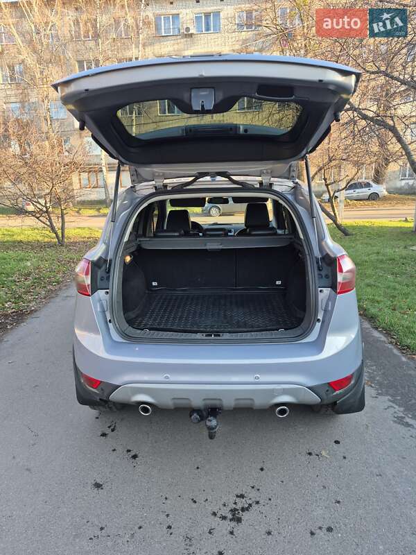 Внедорожник / Кроссовер Ford Kuga 2013 в Черкассах