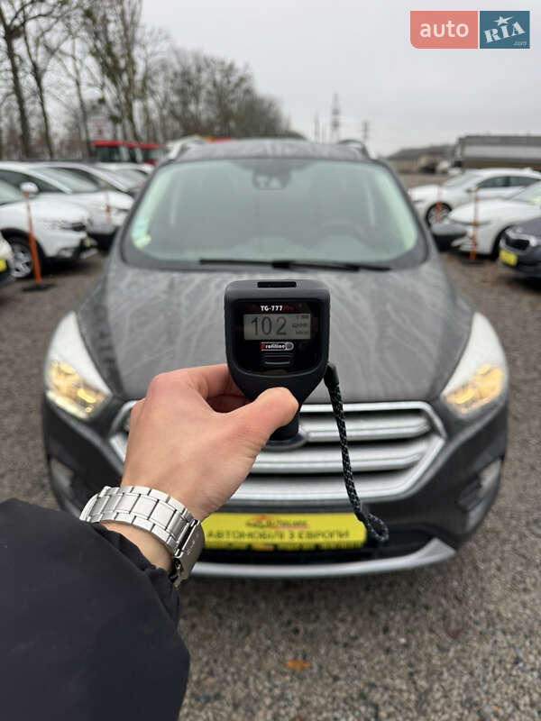 Внедорожник / Кроссовер Ford Kuga 2018 в Умани