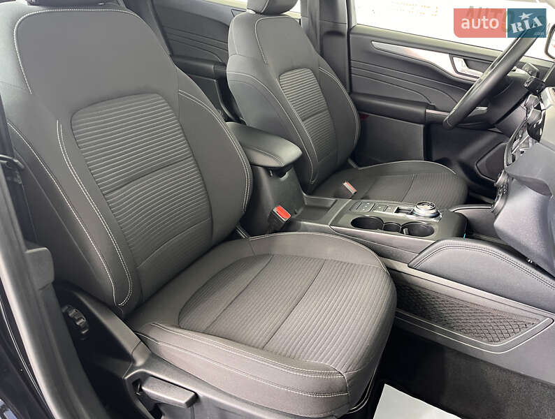 Позашляховик / Кросовер Ford Kuga 2021 в Львові фото 9 Позашляховик / Кросовер Ford Kuga 2021 в Львові