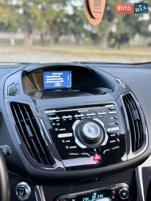 Позашляховик / Кросовер Ford Kuga 2014 в Дубні