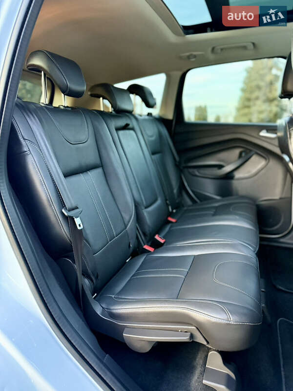 Позашляховик / Кросовер Ford Kuga 2014 в Дубні