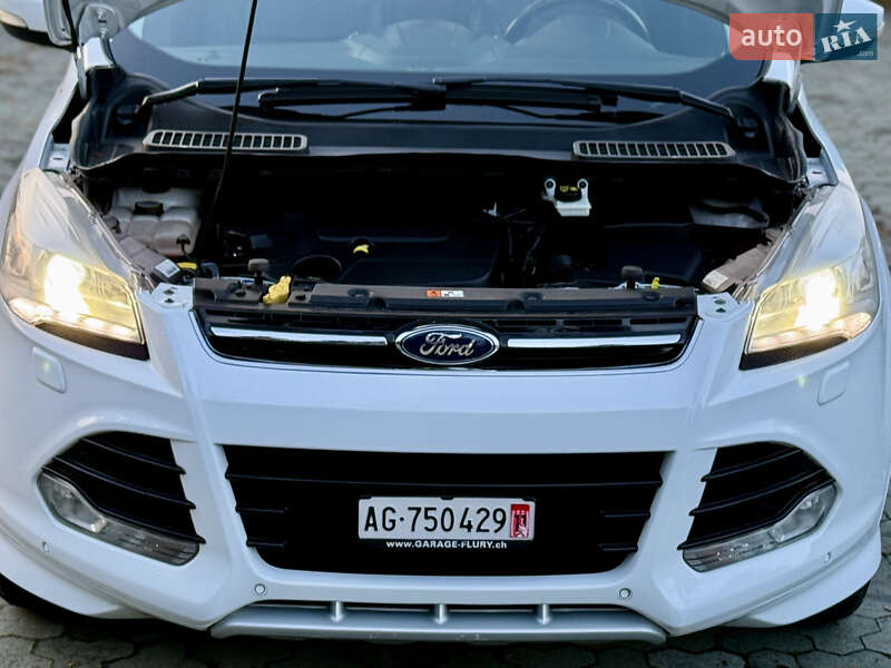 Позашляховик / Кросовер Ford Kuga 2014 в Дубні