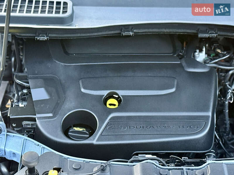 Позашляховик / Кросовер Ford Kuga 2014 в Дубні