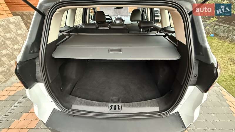 Внедорожник / Кроссовер Ford Kuga 2019 в Бершади