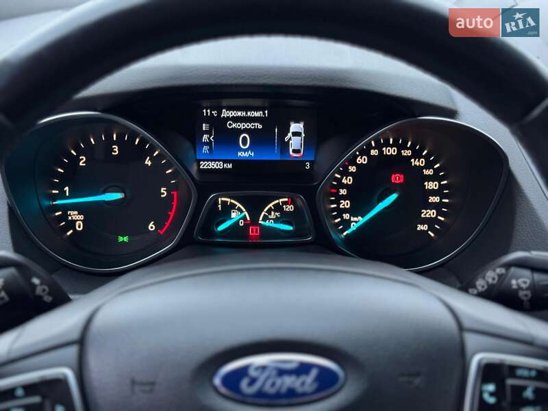 Позашляховик / Кросовер Ford Kuga 2019 в Бердичеві