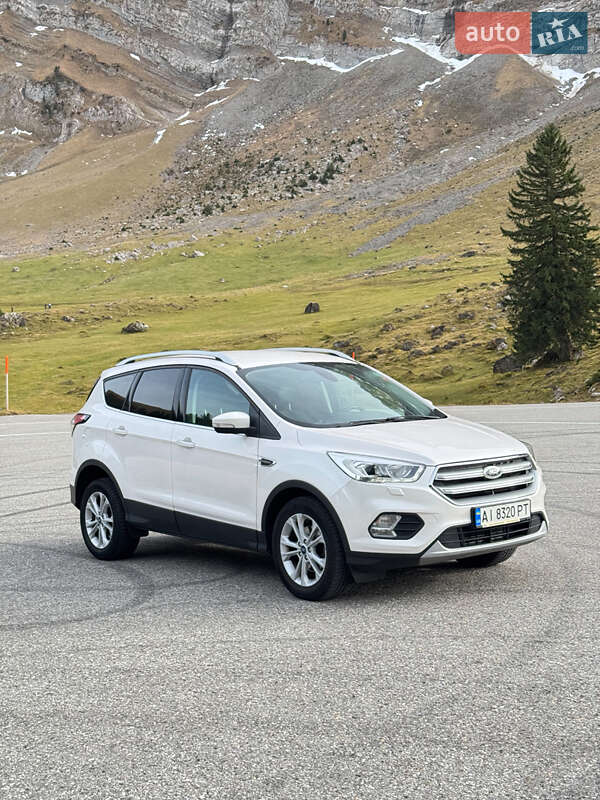 Позашляховик / Кросовер Ford Kuga 2019 в Білій Церкві