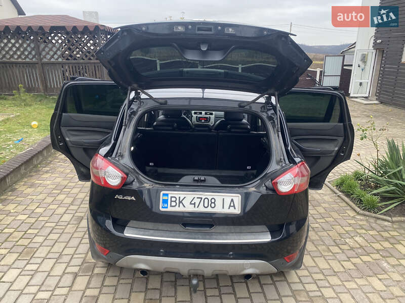 Позашляховик / Кросовер Ford Kuga 2011 в Рівному