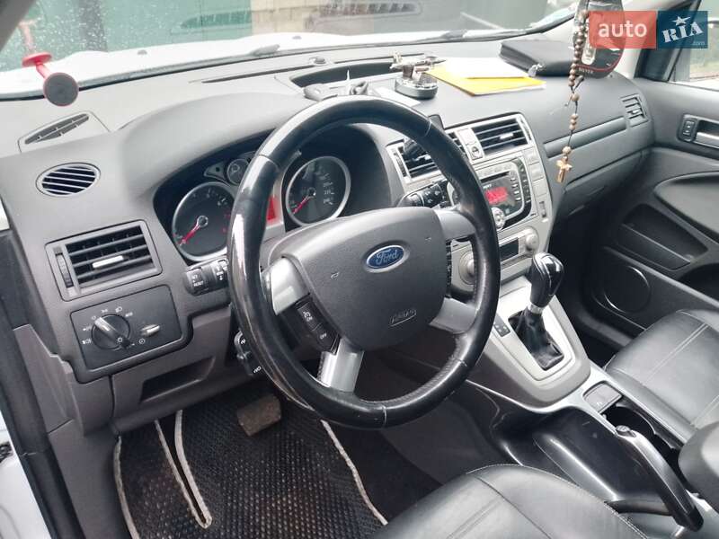 Позашляховик / Кросовер Ford Kuga 2011 в Ірпені фото 7 Позашляховик / Кросовер Ford Kuga 2011 в Ірпені